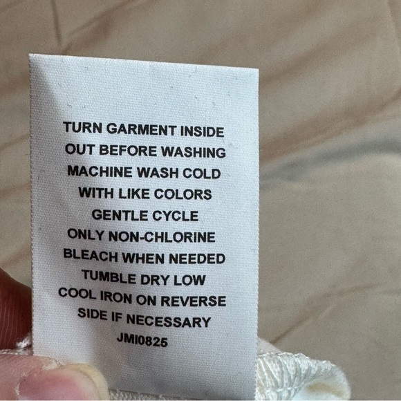 ED HARDY Love Kills Slowly Skull Womens Cap Sleeve Tee Large Ivory NWT - Picture 10 of 10